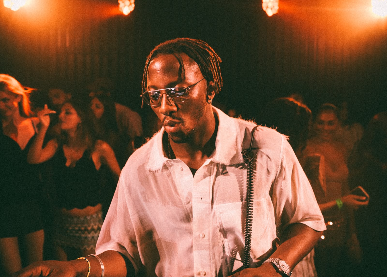AMÉMÉ lança a track Chulo após temporada de sucesso em Ibiza