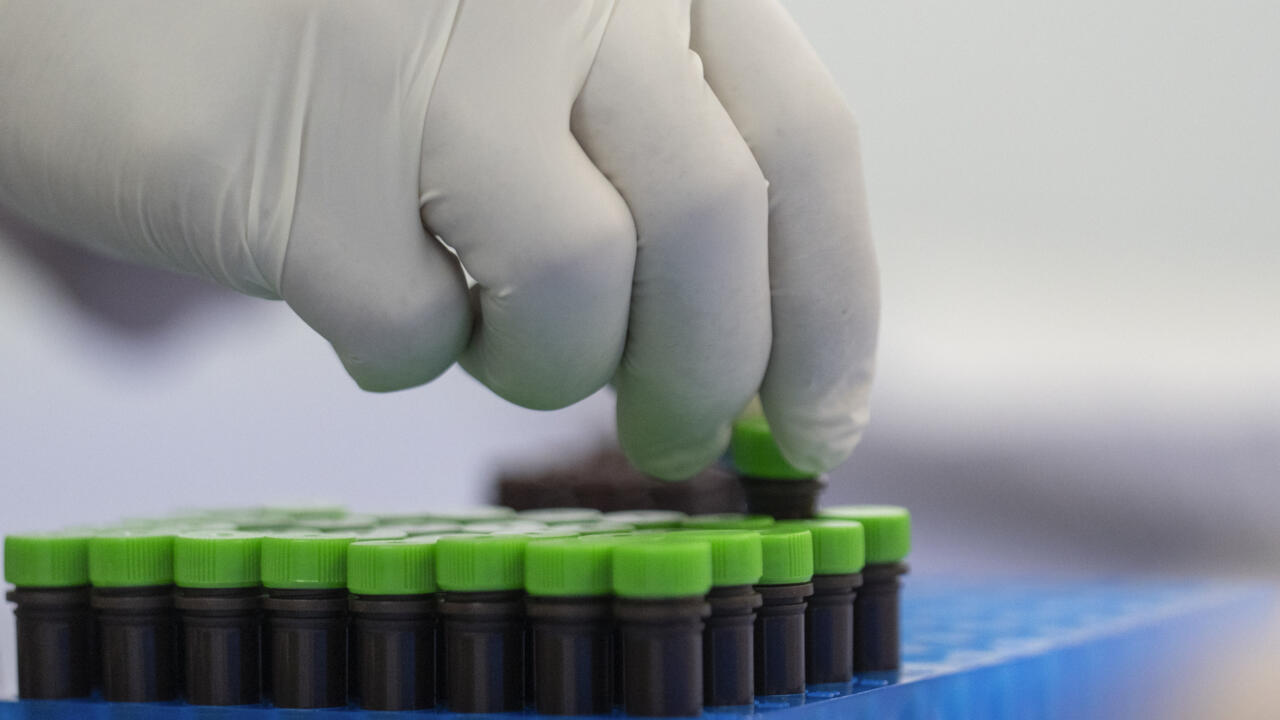 Como o surto de Mpox em Angola fez o país reativar plano de emergência