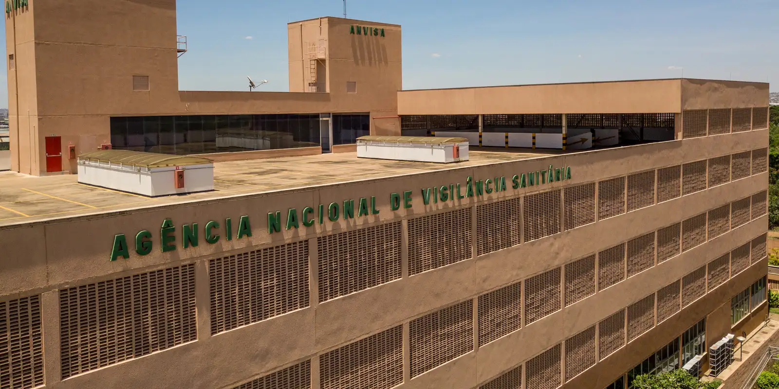 Anvisa determina recolhimento de produtos da marca NotCo