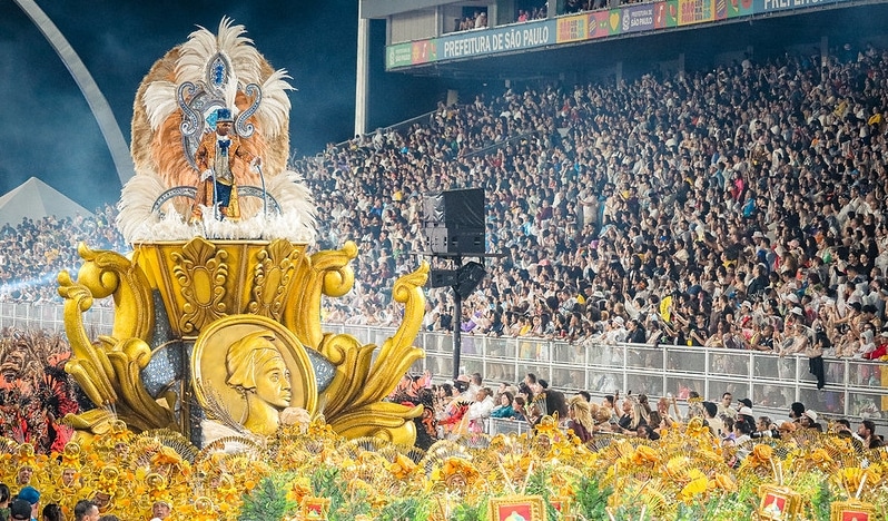 Ingressos para o Carnaval de São Paulo 2027 começam a ser vendidos na bilheteria