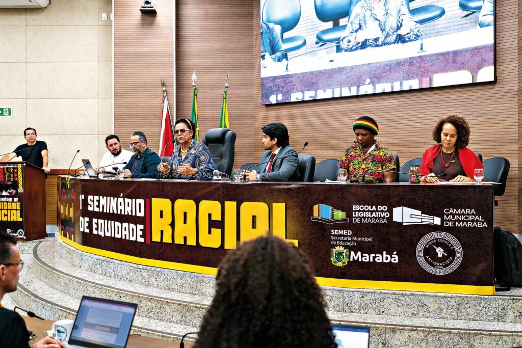 Câmara de Marabá reúne entidades em seminário sobre equidade racial