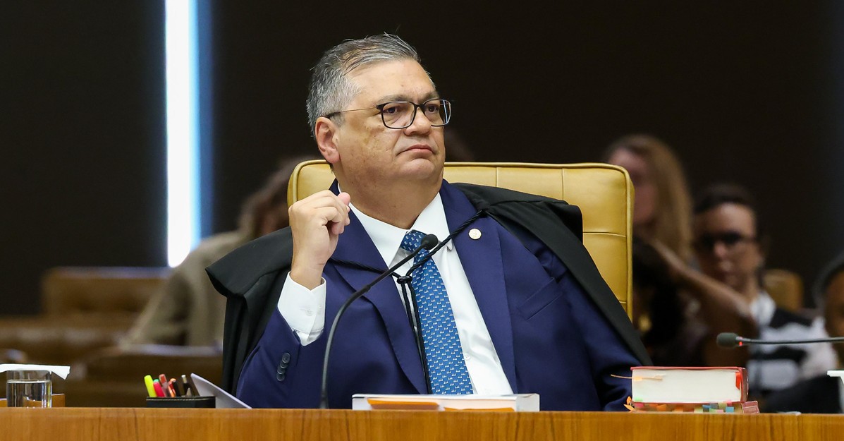 Flávio Dino determina que polícia federal investigue ataques a locais sagrados