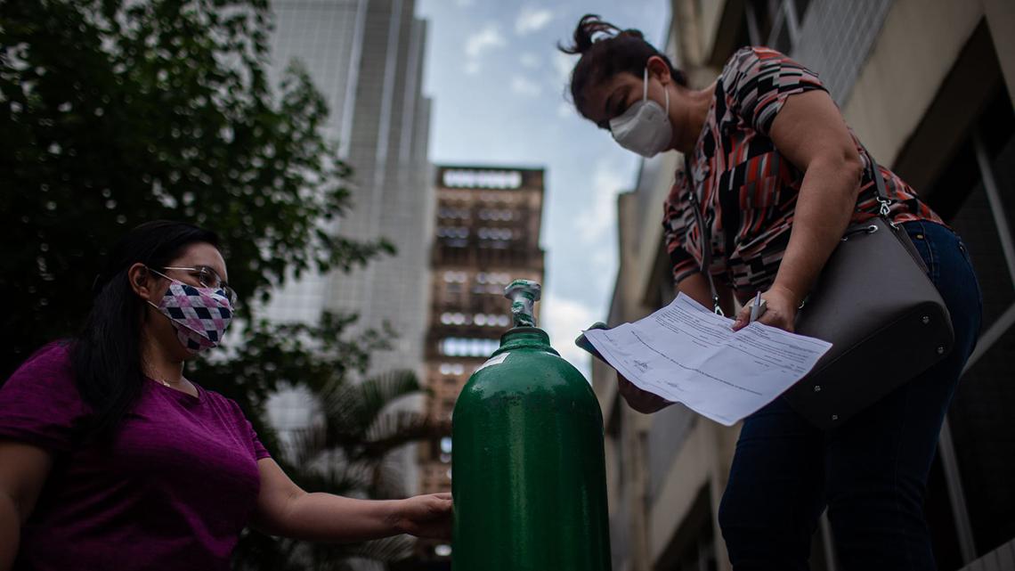 Crise sanitária da pandemia em Manaus deixa marcas profundas e luto eterno