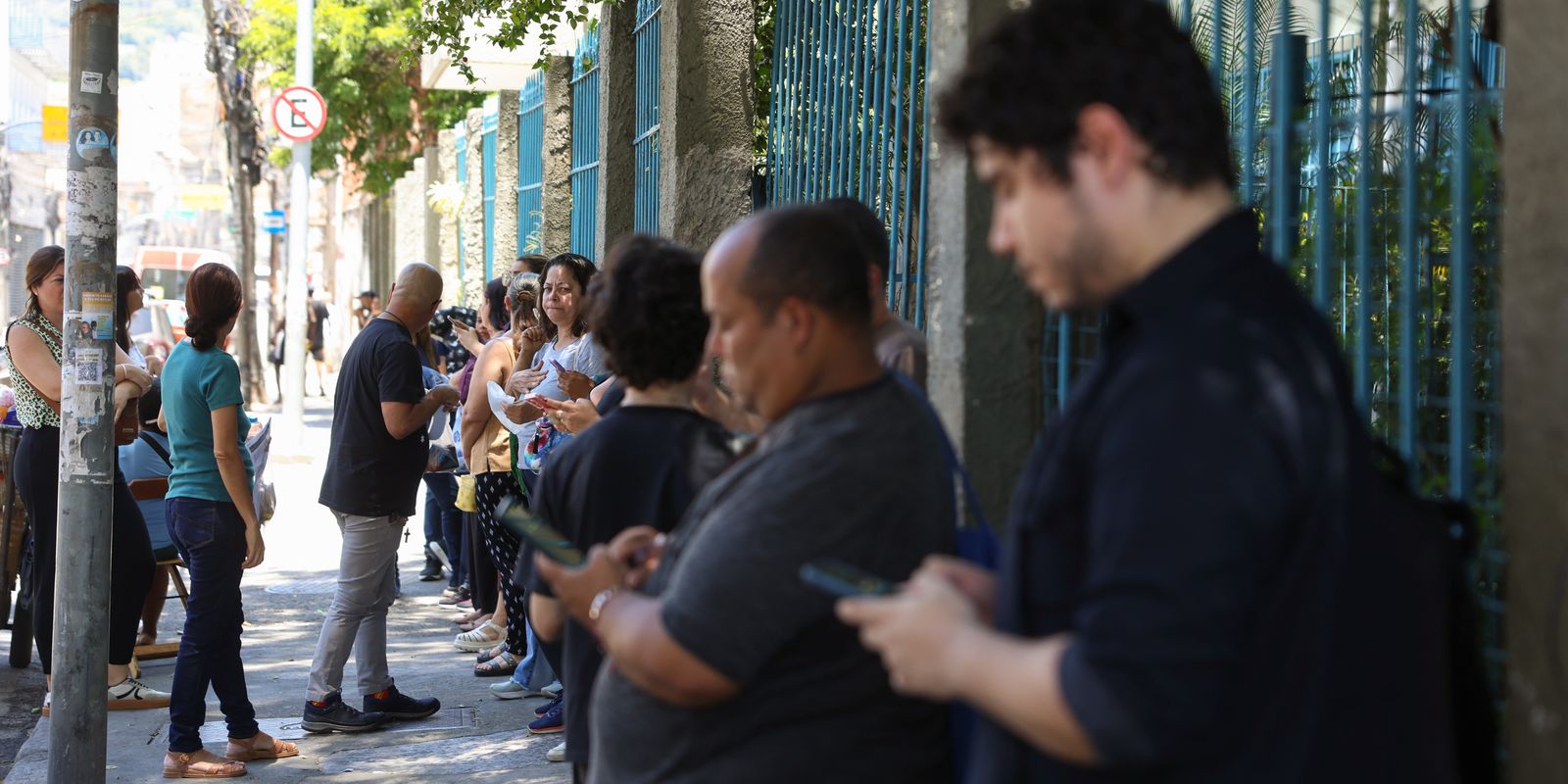 PND 2026 aplica exames para professores neste domingo em todo o país