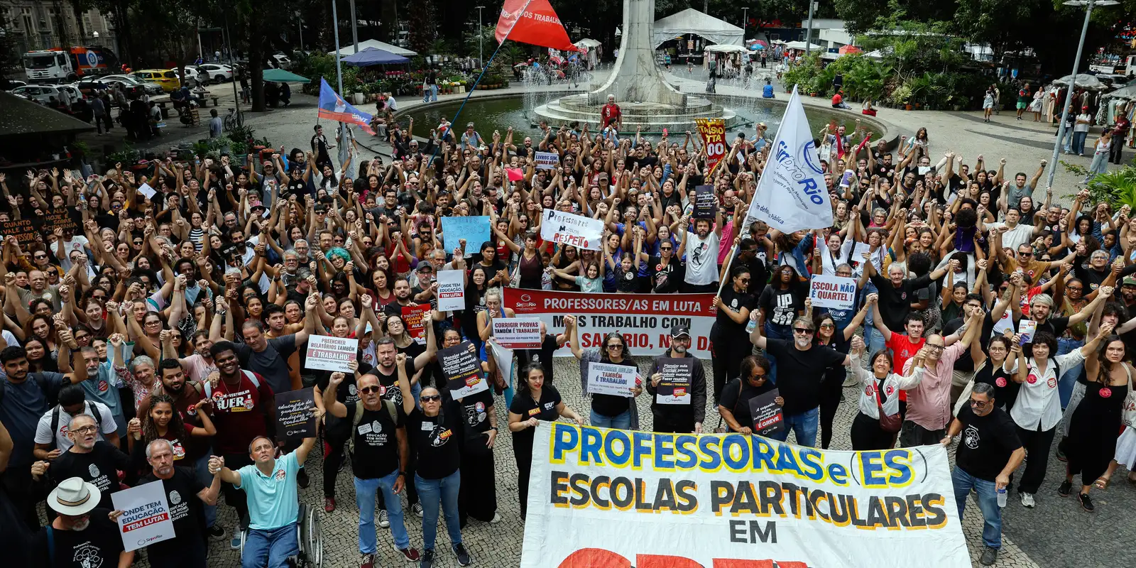 Greve de professores: profissionais do Rio param por 24 horas