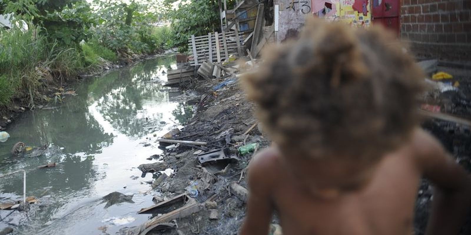 El Niño ameaça expor milhões de crianças a riscos climáticos no Brasil