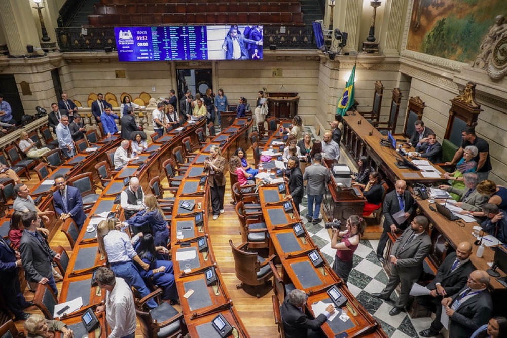 Câmara do Rio aprova regras para proteger liberdade de culto