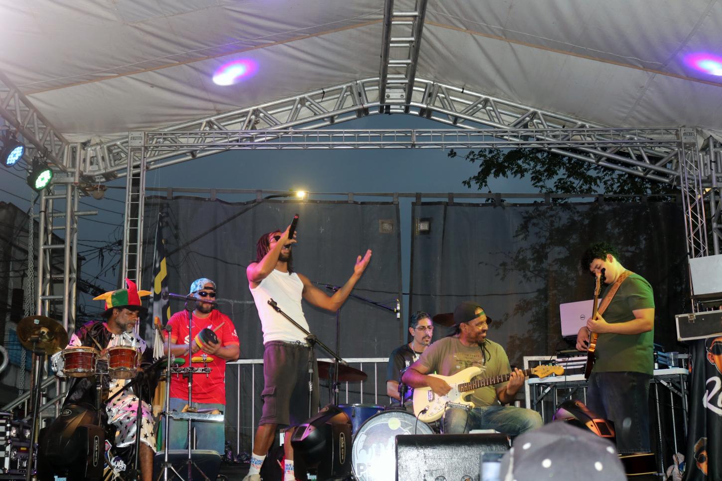 CEU Ana Maria recebe Duim e os Roots para show gratuito de reggae autoral neste sábado (17)