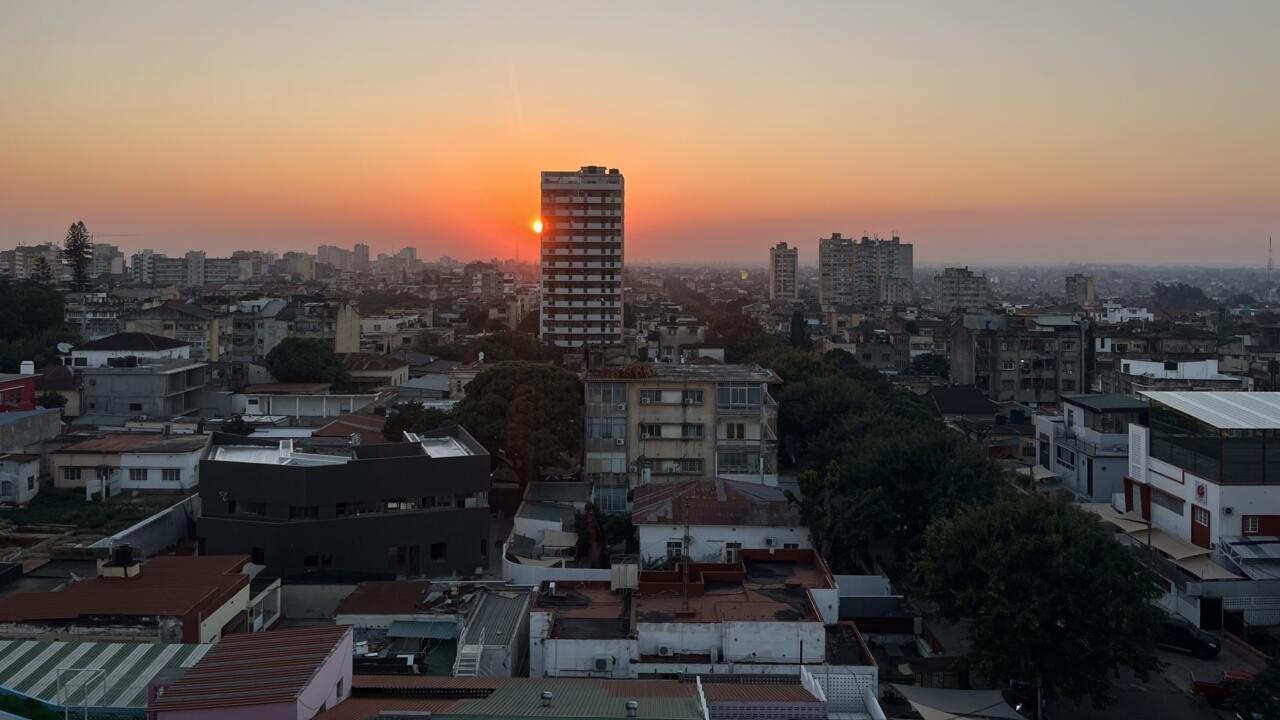 Moçambique barra compra de carros de luxo para o Conselho Constitucional