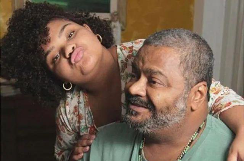 Neste domingo (11), véspera de feriado, Flora Cruz realiza a 2a Edição do evento “Para Declarar Minha Saudade