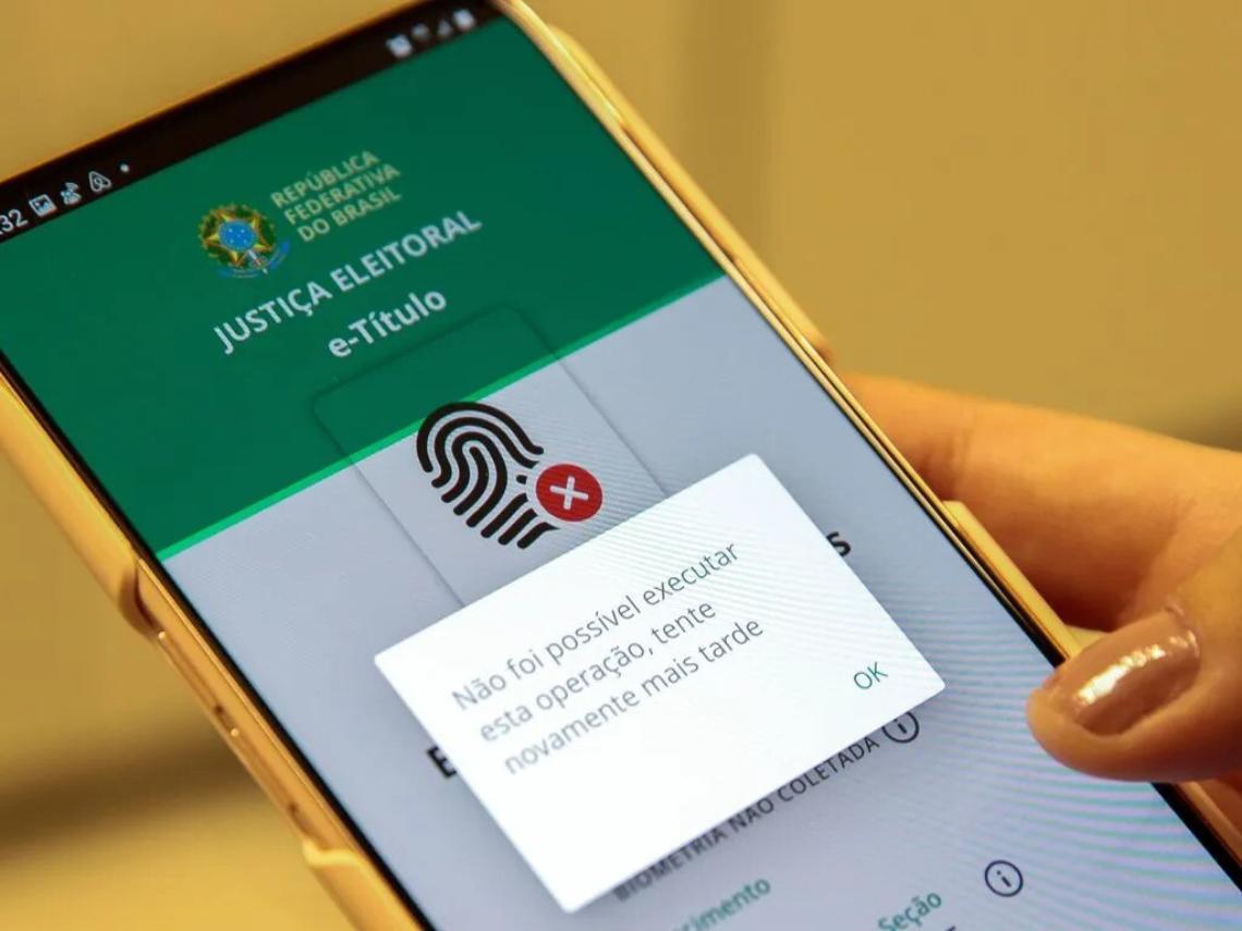 Plataformas digitais mantêm anúncios e recomendações políticas irregulares no pleito