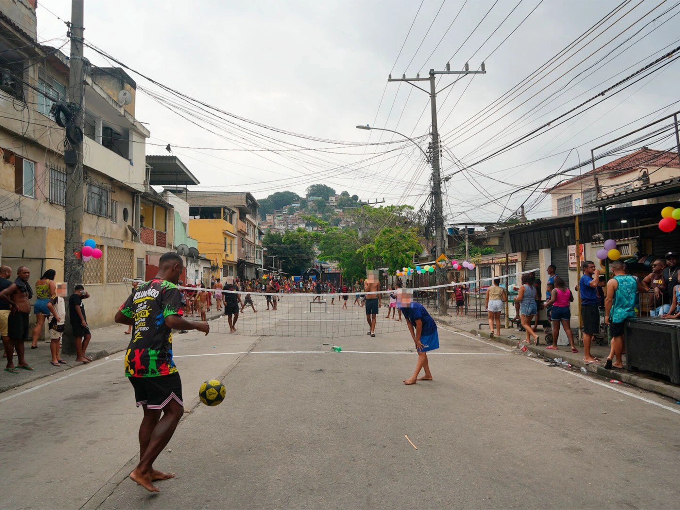 Festa comunitária no Complexo da Penha celebra o Dia das Crianças na Vila Cruzeiro