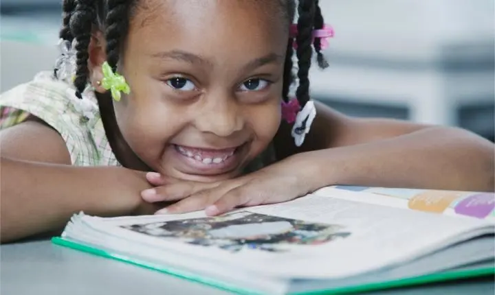 10 livros essenciais para promover a literatura negra e a educação antirracista