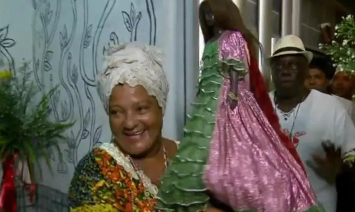 Imperatriz Leopoldinense revela enredo para o Carnaval 2027: ‘A memória do rei e o sumiço de dona Júlia’