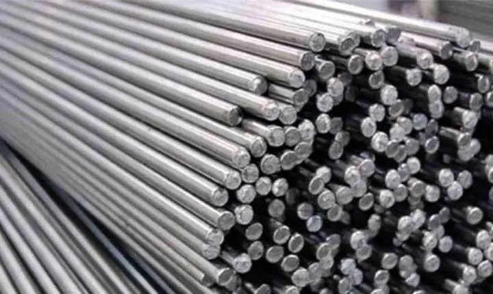 Entenda por que o aço inox resiste à ferrugem e como funciona sua camada protetora