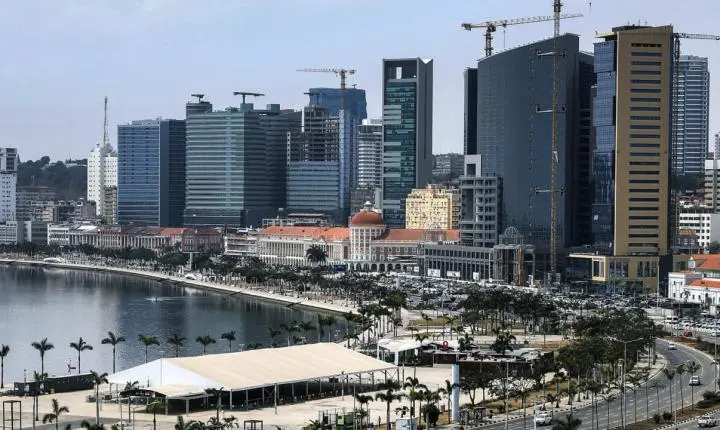 Governo de Angola e sindicatos divergem sobre aumento salarial de 10 por cento