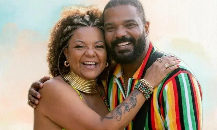 Arlindinho e Babi Cruz celebram o Dia das Mães no Terraço da Vila que fica no Shopping Boulevard 