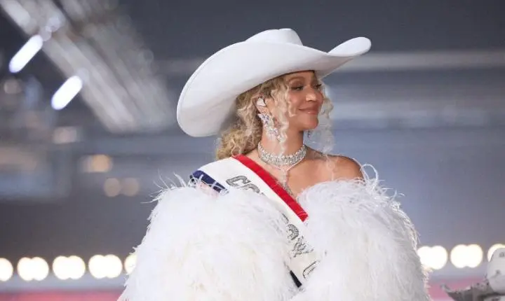 Beyoncé e Jay-Z entram para o clube do bilhão no YouTube com hit de 2003