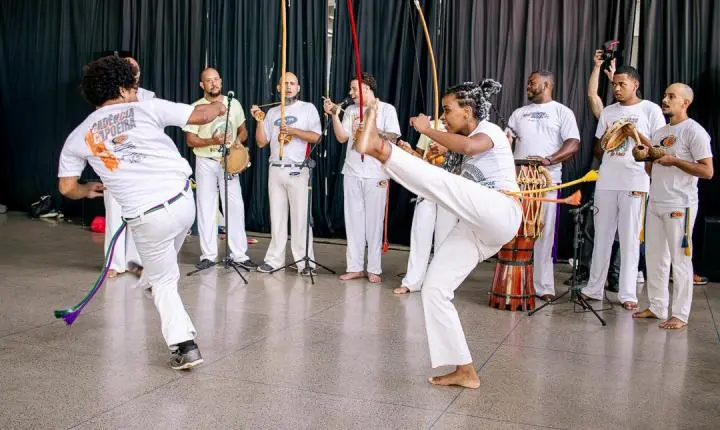 Capoeira e samba de roda