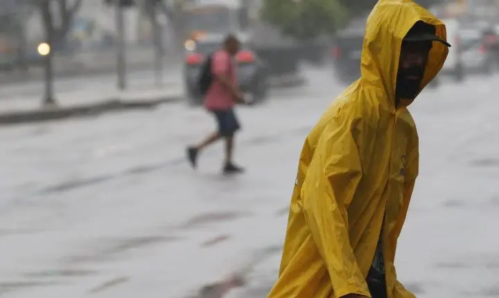Rocinha registra volume de chuva recorde, mais que o dobro da média de junho