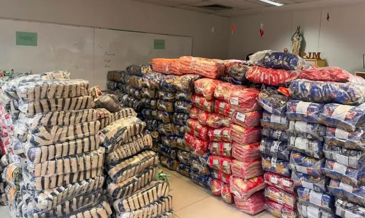 Colégio Marista São José - Barra arrecada 15 toneladas de alimentos e bate novo recorde durante os Jogos Internos Maristas