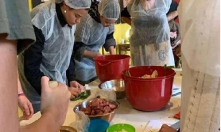 Coletiva Tempero De Oyá Lança Cartilha Com Receitas, Memórias E Reflexões Sobre Cultura Alimentar Afro-Brasileira 