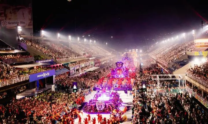 Ingressos do Rio Carnaval 2027 para o Grupo Especial esgotam em venda geral com 15 mil acessos