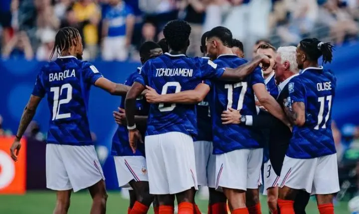 França goleia a Suécia com destaque de Mbappé e avança na Copa do Mundo