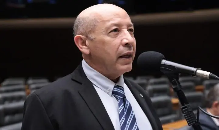 Comissão da Câmara aprova fiscalização de vagas do Sine para mulheres vítimas de violência