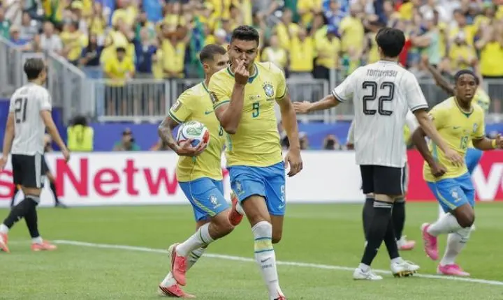 Casemiro iguala recorde de Zagallo em Copa do Mundo com gol decisivo