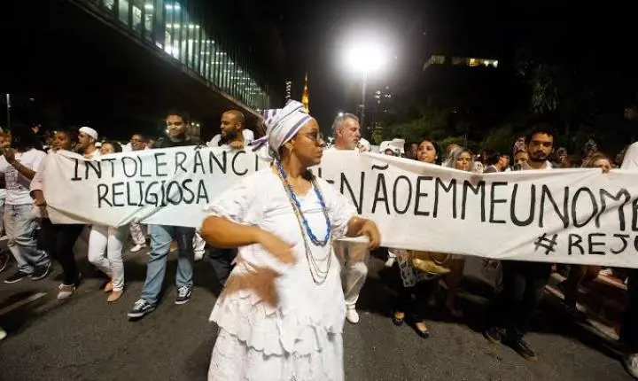 Casos de intolerância religiosa no Brasil sobem mais de 40% em 2026
