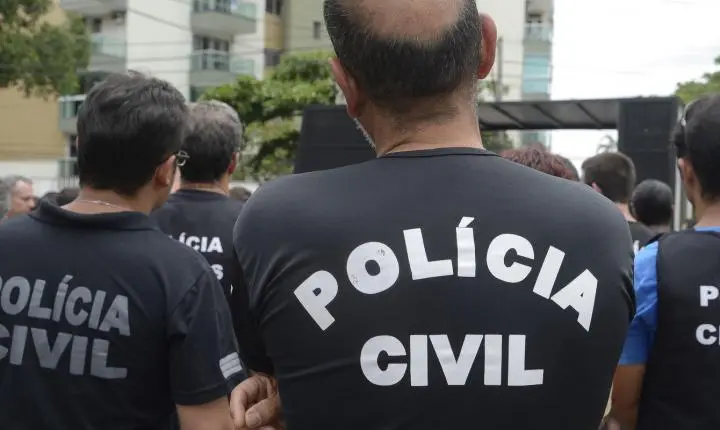 Deputado Val Ceasa é alvo de operação por suspeita de ligação com facção criminosa no Rio