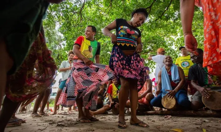Geledés aponta racismo ambiental e cobra regularização de terras no Brasil