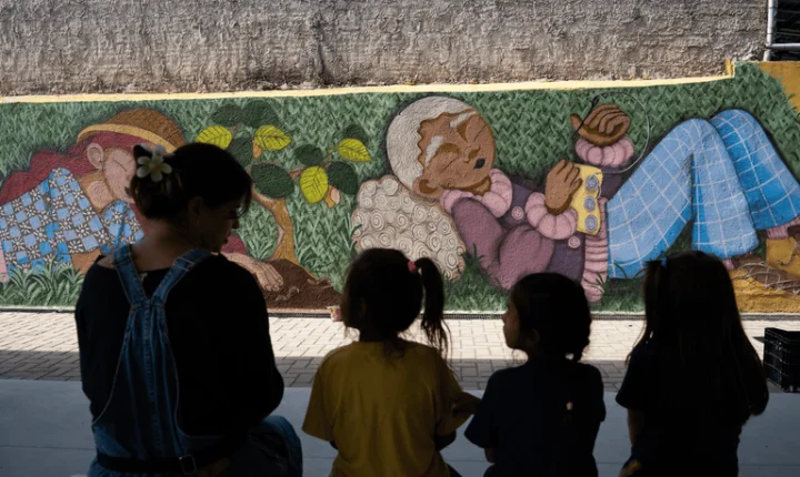 Projeto em Curitiba utiliza arte urbana e literatura para educar sobre os Objetivos de Desenvolvimento Sustentável