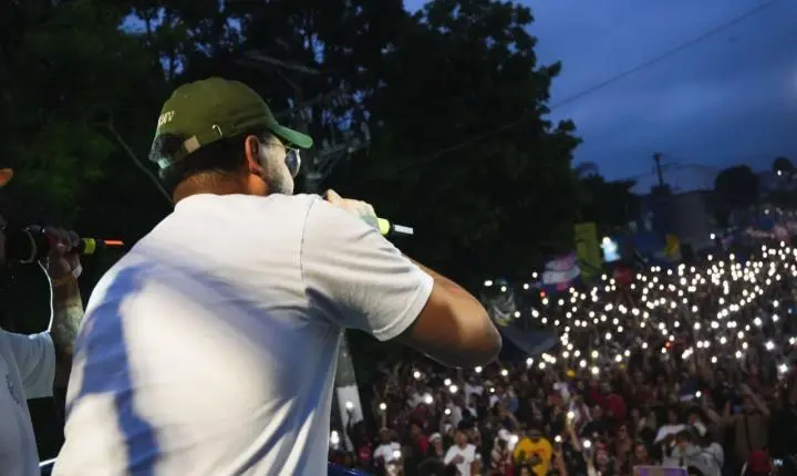 Emicida reforça que o rap jamais apoia o opressor em ato democrático na periferia