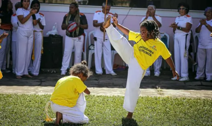 Volta Redonda debate direitos e valorização social das mulheres negras