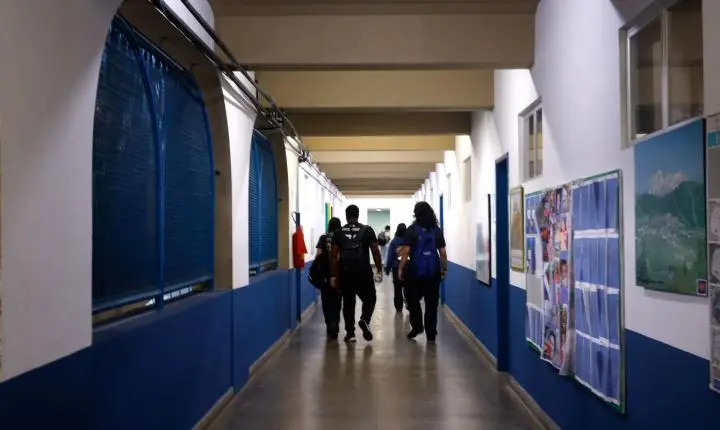 Enfrentamento à violência é o maior desafio para gestores de escolas, aponta pesquisa sobre clima escolar