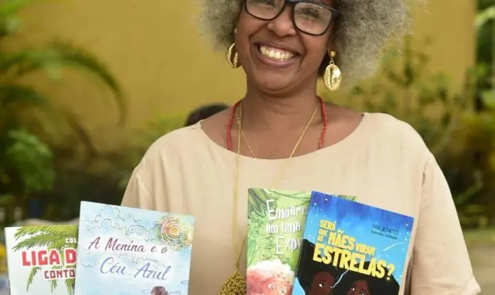 Paula Brito leva contação de histórias a bibliotecas paulistas no Viagem Literária