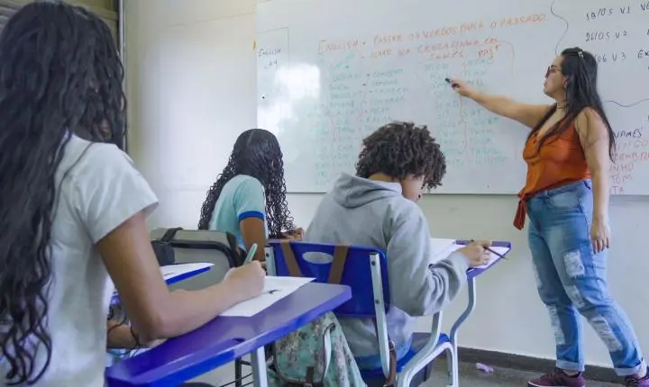 Eleições e educação: propostas de candidatos mostram visões distintas