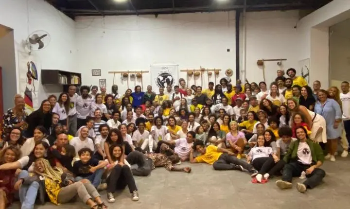 Gomeia Galpão Criativo reúne imersões em Maracatu de Baque Virado e capoeira angola em Abril