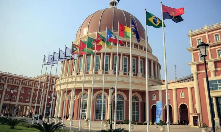 Luís Nunes afasta suspeitas sobre contratos públicos da Omatapalo em Luanda