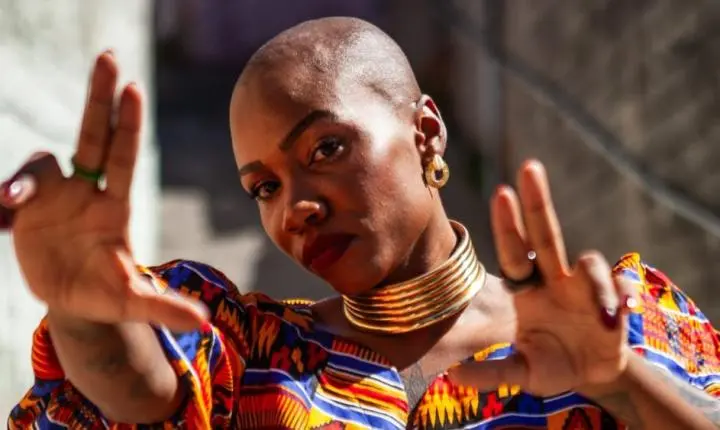 A cantora Mana Bella lança EP de rap com foco na ancestralidade e na cultura periférica