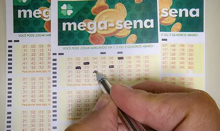 Mega-Sena pode pagar prêmio acumulado de R$ 48 milhões neste domingo