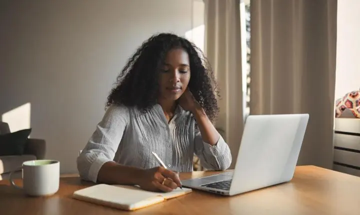 MOVER O Seu Futuro: Iniciativa Oferece Oportunidades Em Diversas Áreas Para Pessoas Negras