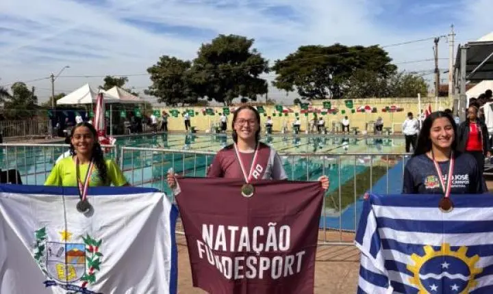 Natação da Fundesport Araraquara garante vice-campeonato masculino e bronze feminino nos Jogos Abertos da Juventude