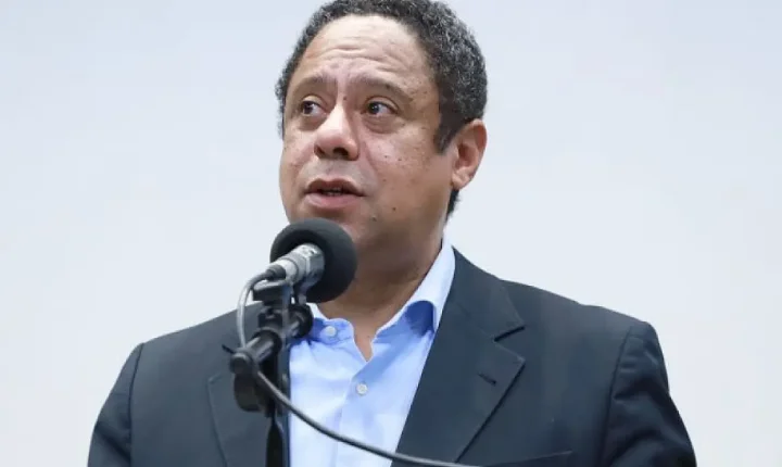 Orlando Silva aciona polícia contra Pablo Marçal por racismo religioso