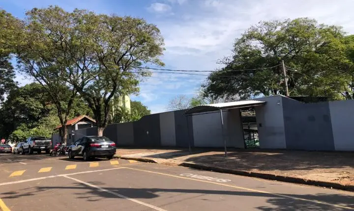 Pai denuncia injúria racial e bullying contra aluno em escola de Umuarama