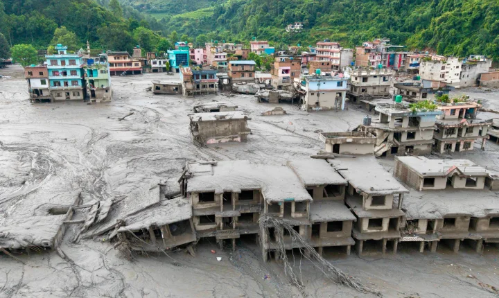 Crise climática e dívida sufocam países vulneráveis segundo relatório global