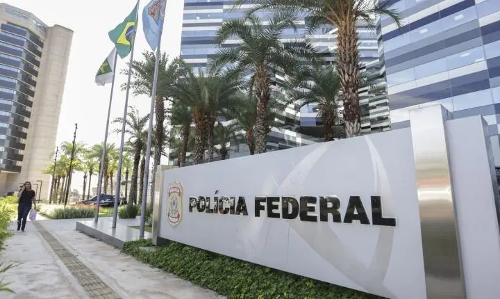 Polícia Federal indica Henrique Vorcaro como líder de 