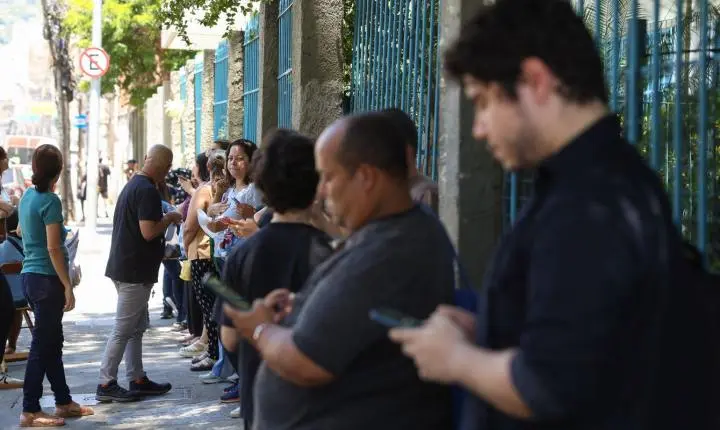 PND 2026 aplica exames para professores neste domingo em todo o país
